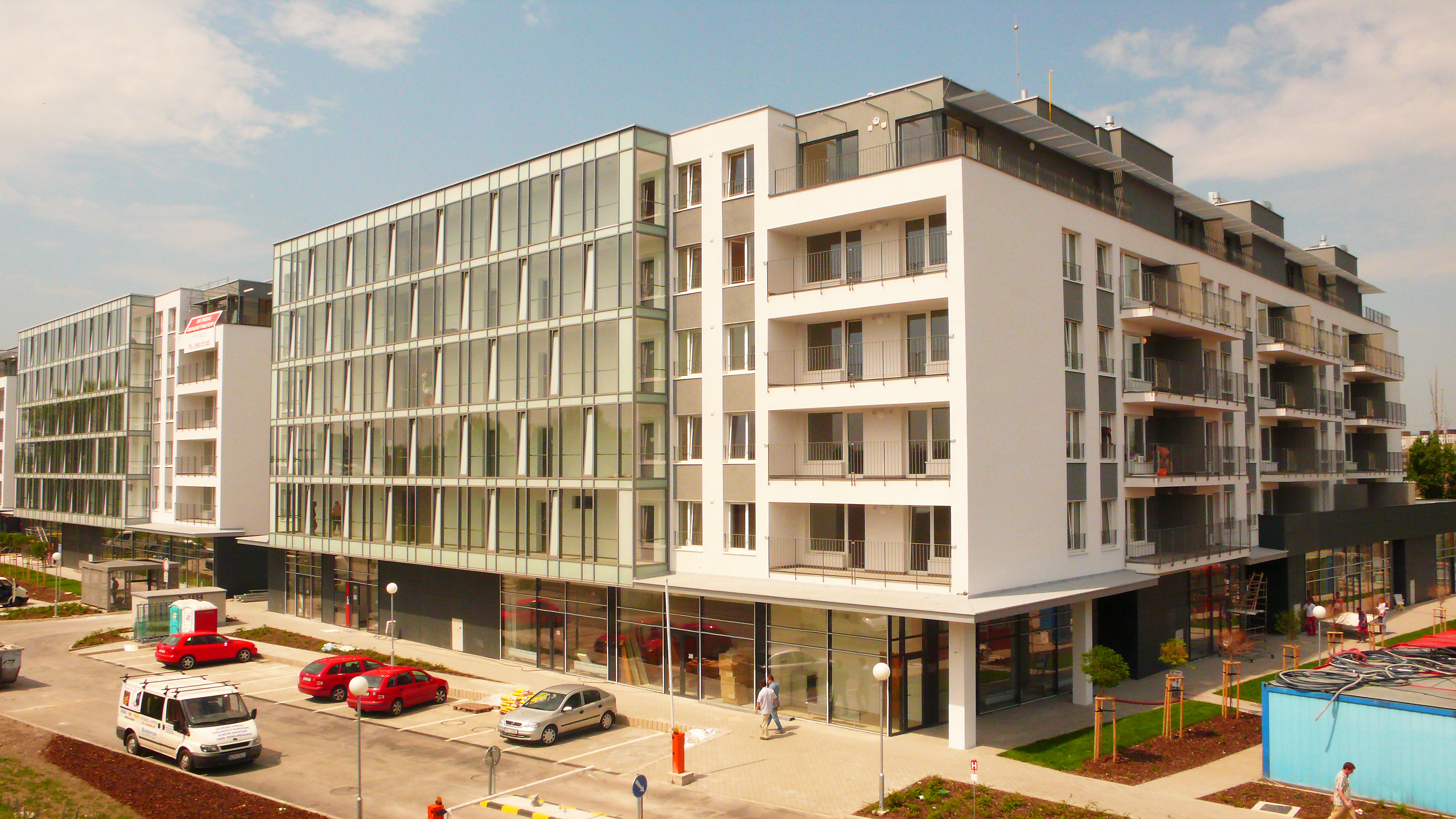 Výstavba polyfunkčného bytového objekt Hrachová, Bratislava