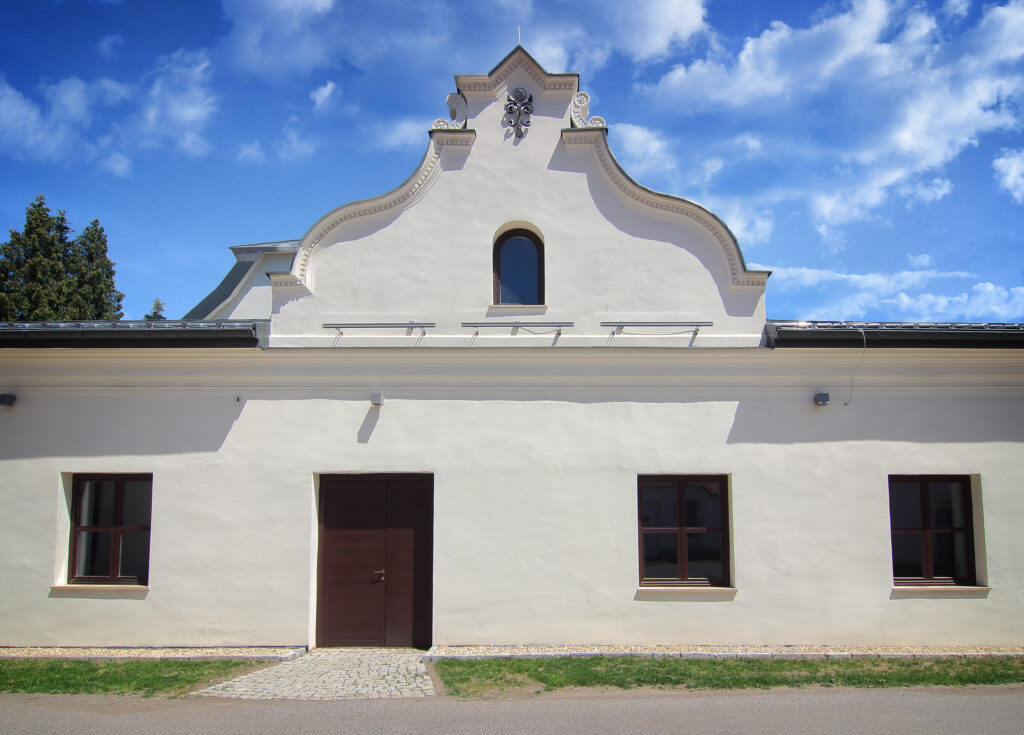 O Projekte: Rekonštrukcia historickej jazdiarne